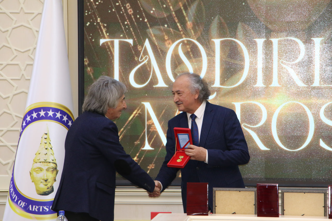 O‘zbekiston Badiiy akademiyasining 29 yilligi munosabati bilan taqdirlash marosimi bo'lib o'tdi