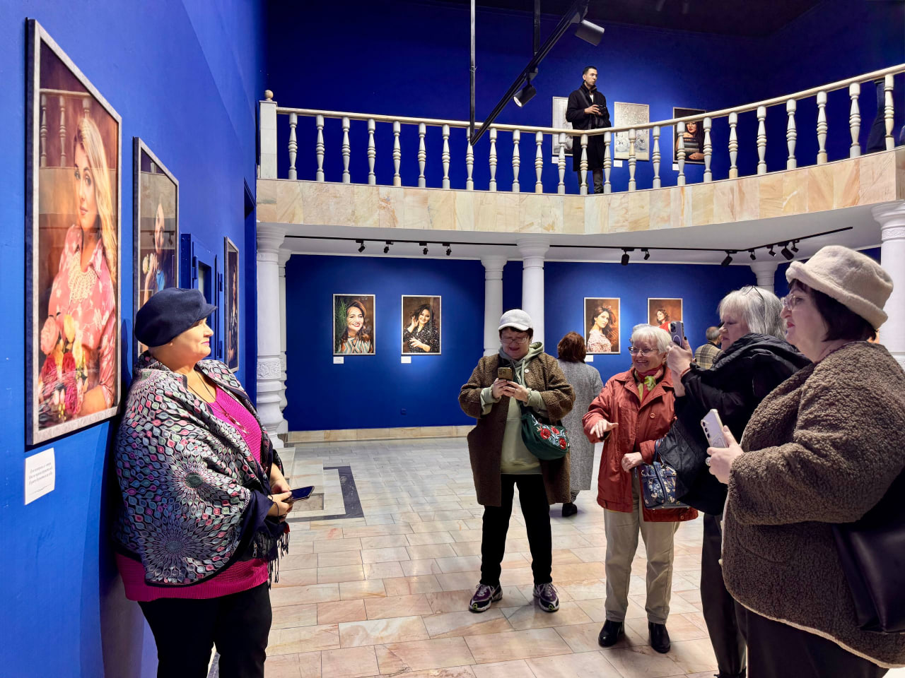 Toshkent fotosuratlar uyida Natalya Ilyinaning “Men otkritka emasman” nomli shaxsiy fotoko‘rgazmasi ochildi