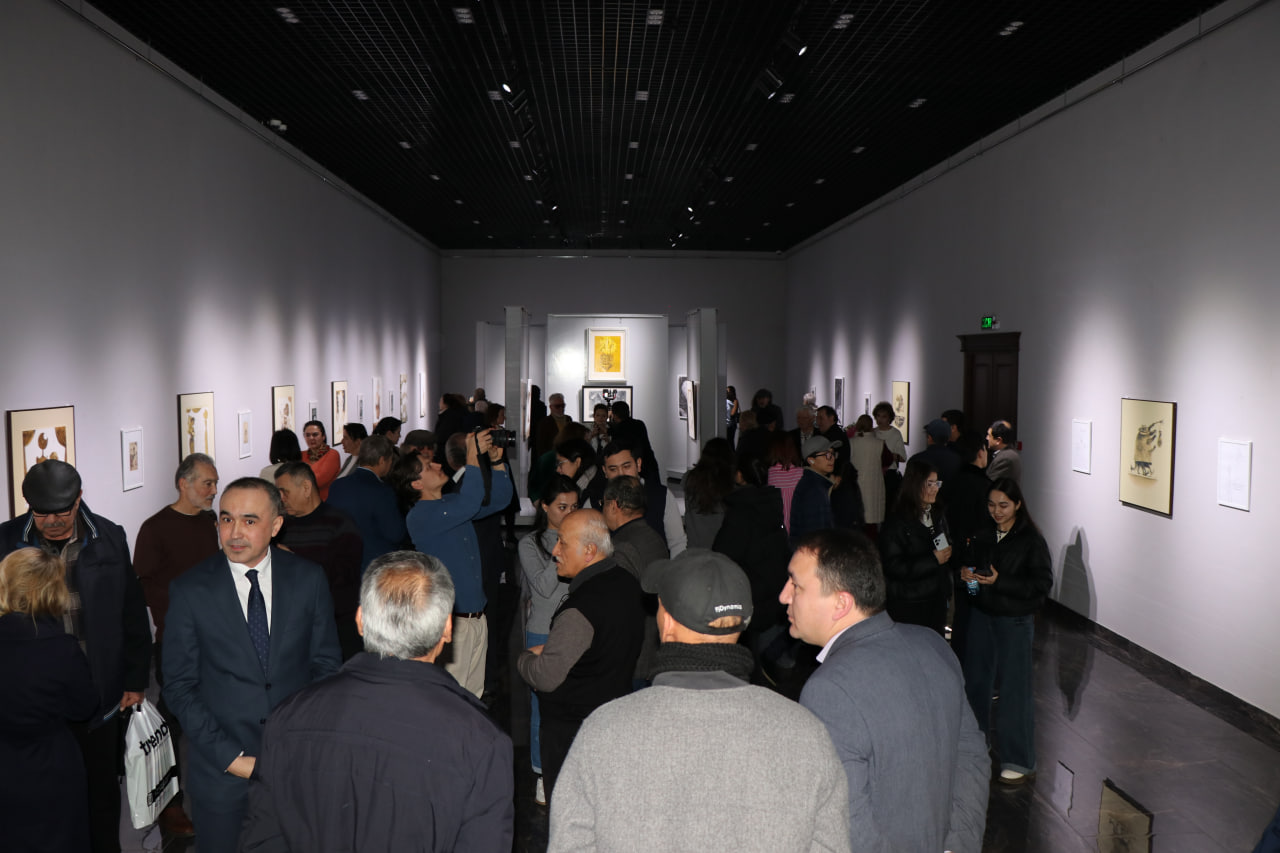 Viktor Apuxtinning “Haqiqiy grafika – o‘tmishdan kelajakka nazar” nomli muzey asarlari retrospektiv ko‘rgazmasi ochildi