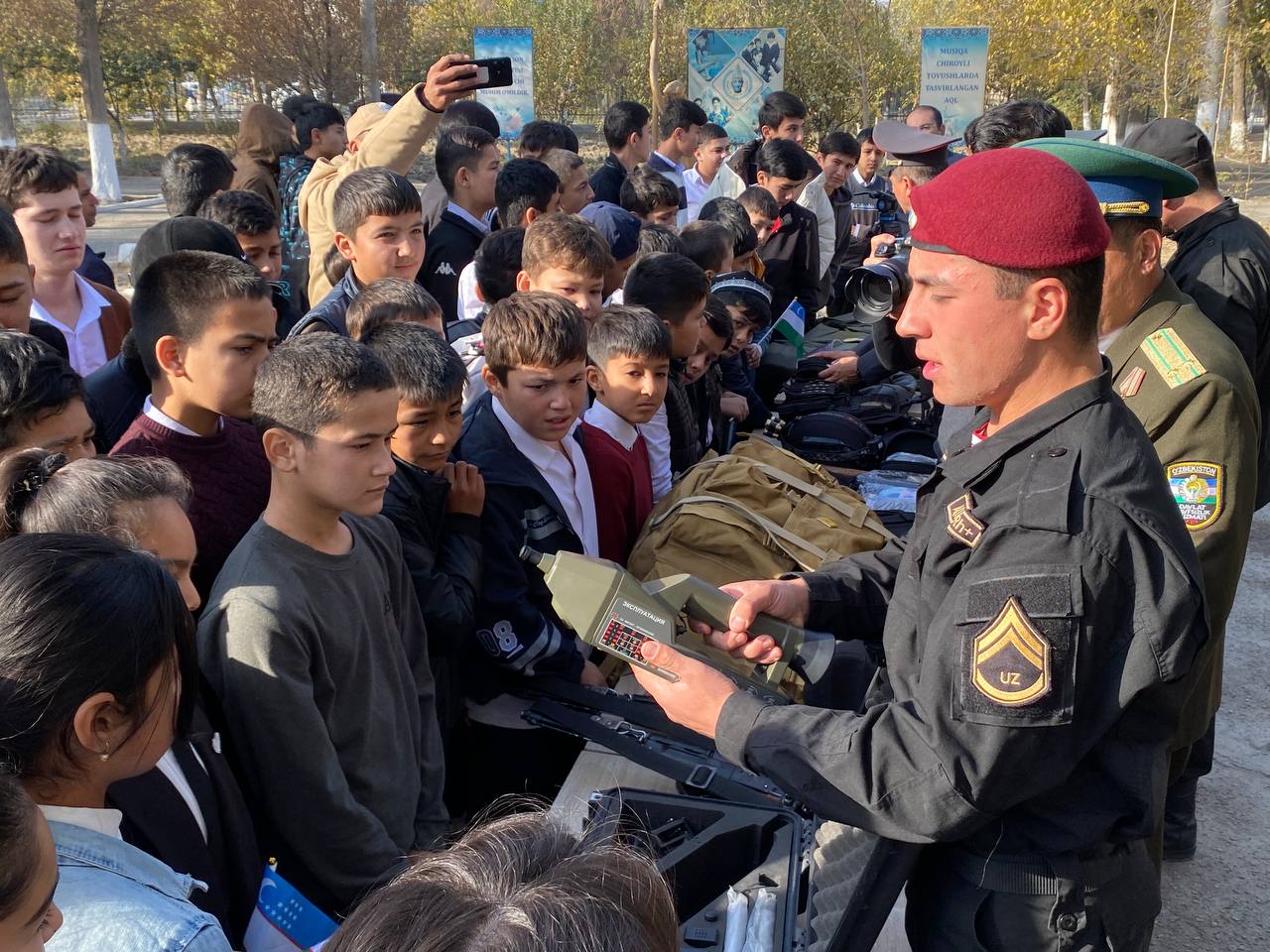 “Bayrog‘im, faxrim, g‘ururim” mavzusida tadbir va rasmlar tanlovi o‘tkazildi