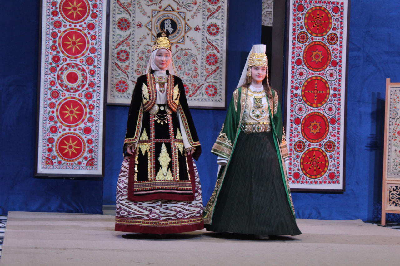 Dunyo milliy liboslari — an’analar va madaniyatlar uyg‘unligi