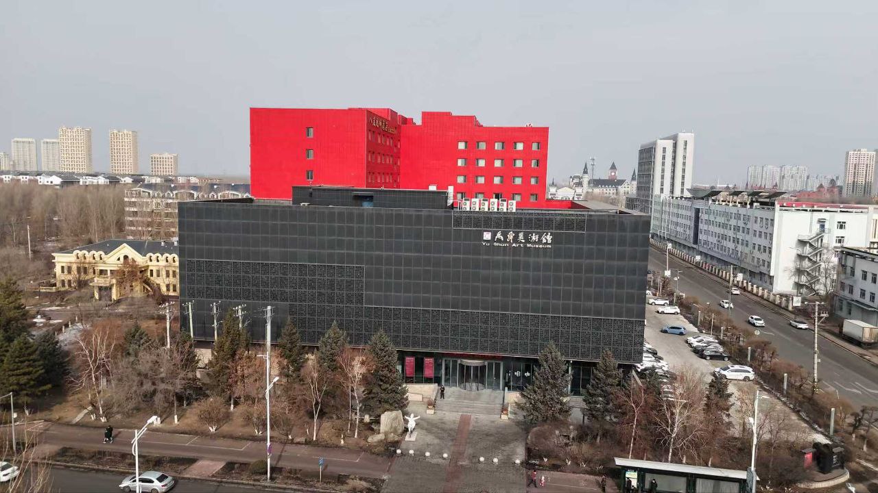 Персональная выставка Иброхима Валиходжаева откроется в Китае