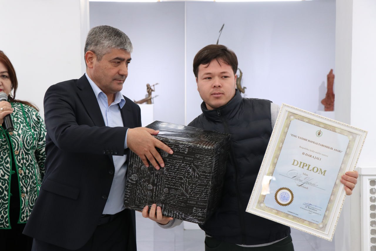 Выставка конкурсных работ “Лучшая скульптура”