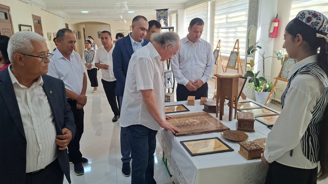 Qo‘qon ixtisoslashtirilgan san‘at maktabida yangi ko‘rgazmalar galereyasi faoliyat boshladi.