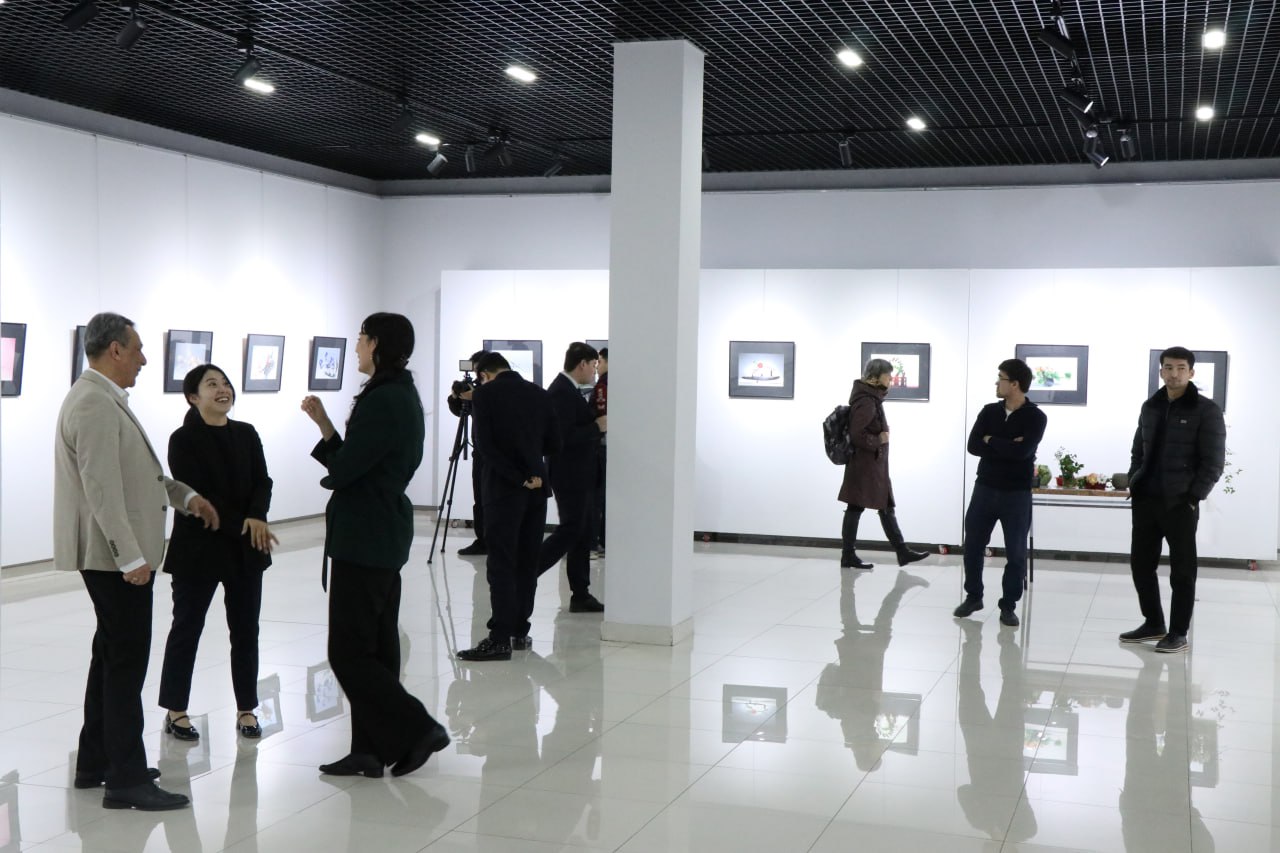 "IKEBANA SAN'ATI" fotoko‘rgazmasi ochildi