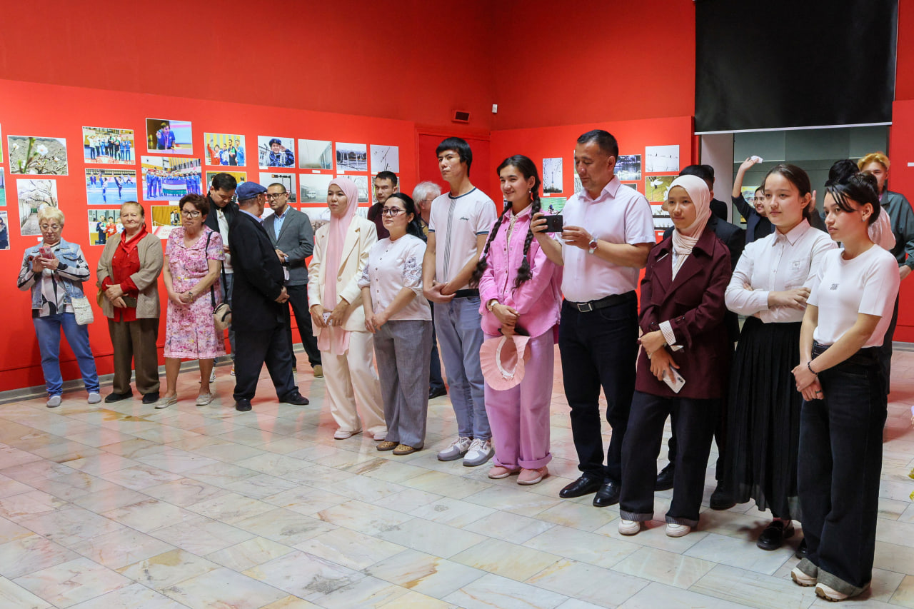 “Yoshlar ijodi” fotoko‘rgazmasi — inklyuzivlik va ilhom maydoni
