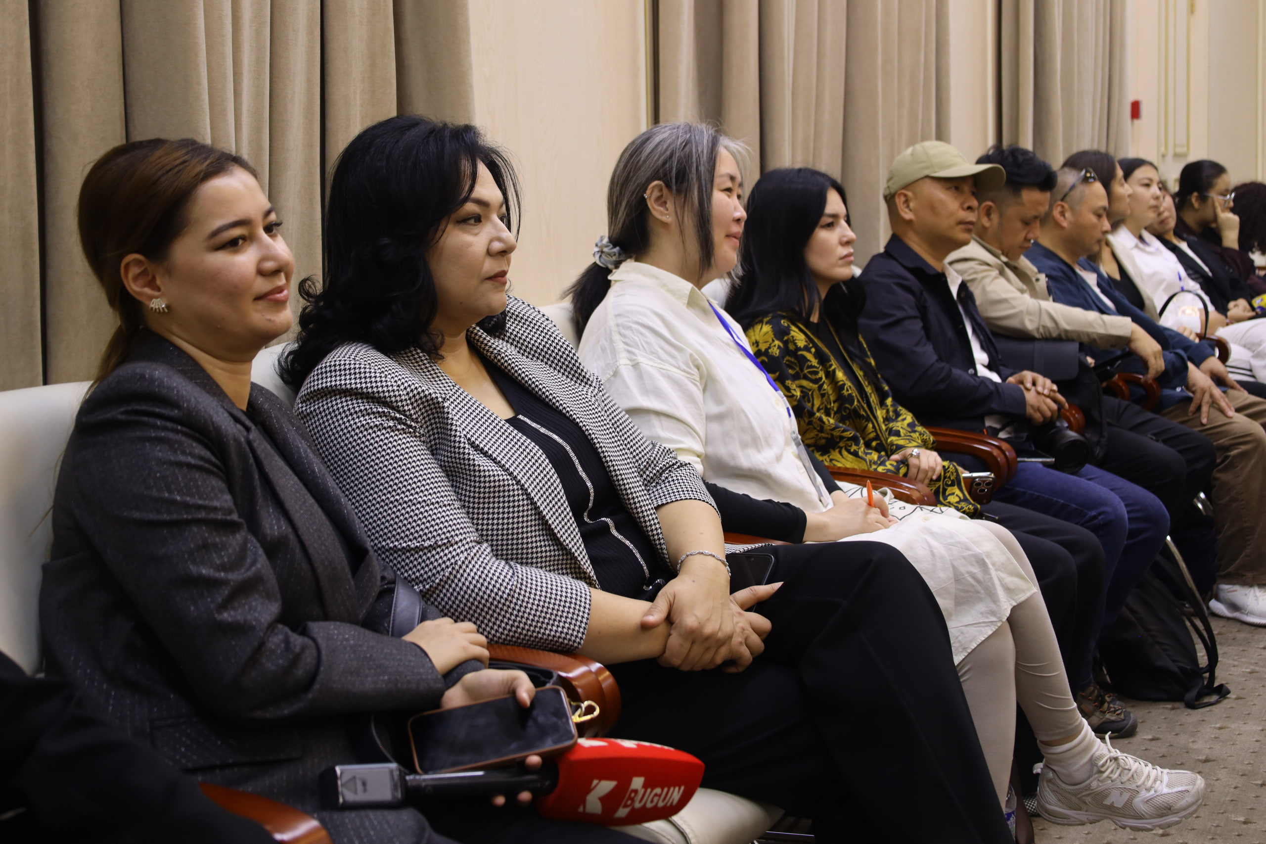 XI TOSHKENT XALQARO ZAMONAVIY SAN’AT BIENNALESI DOIRASIDA XALQARO ILMIY-AMALIY KONFERENSIYA BO‘LIB O‘TDI