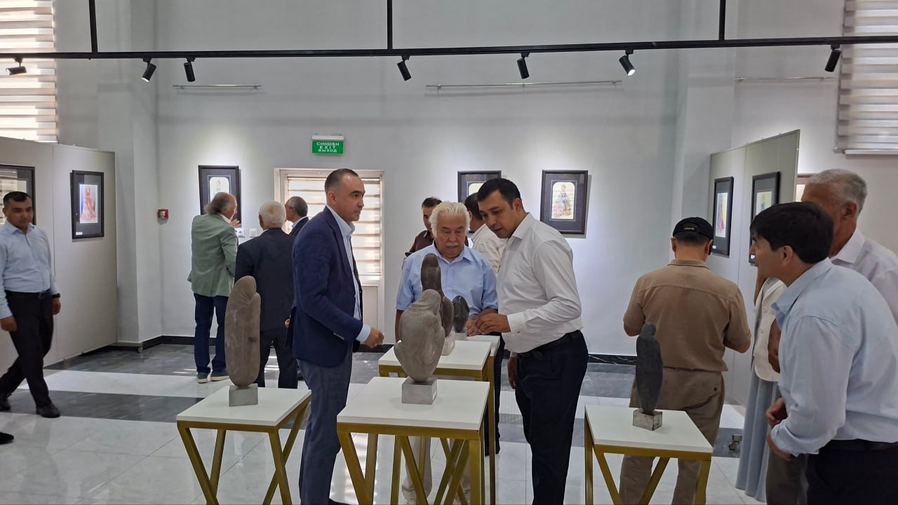 Qo‘qon ixtisoslashtirilgan san‘at maktabida yangi ko‘rgazmalar galereyasi faoliyat boshladi.