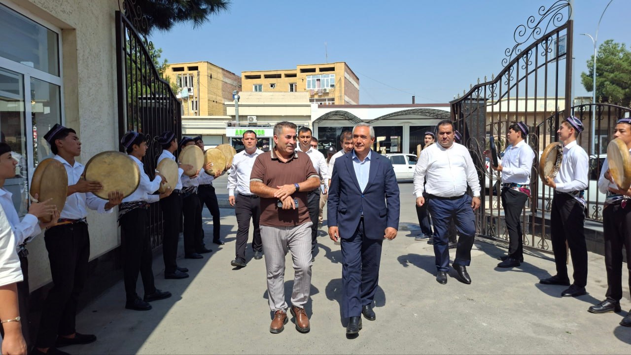 Qo‘qon ixtisoslashtirilgan san‘at maktabida yangi ko‘rgazmalar galereyasi faoliyat boshladi.