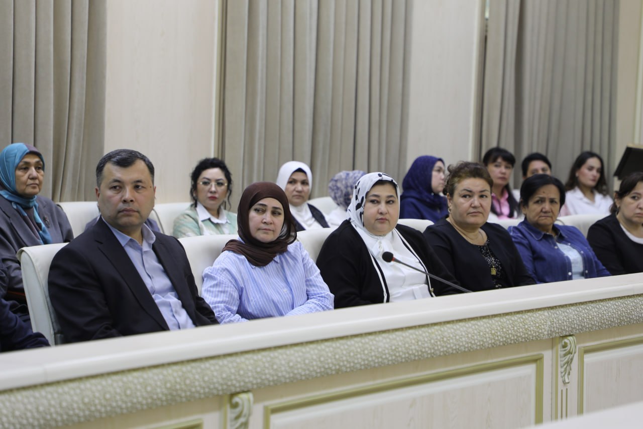 Badiiy akademiyada Prezident nutqining mazmun-mohiyatiga bag‘ishlangan o‘quv-seminari o‘tkazildi