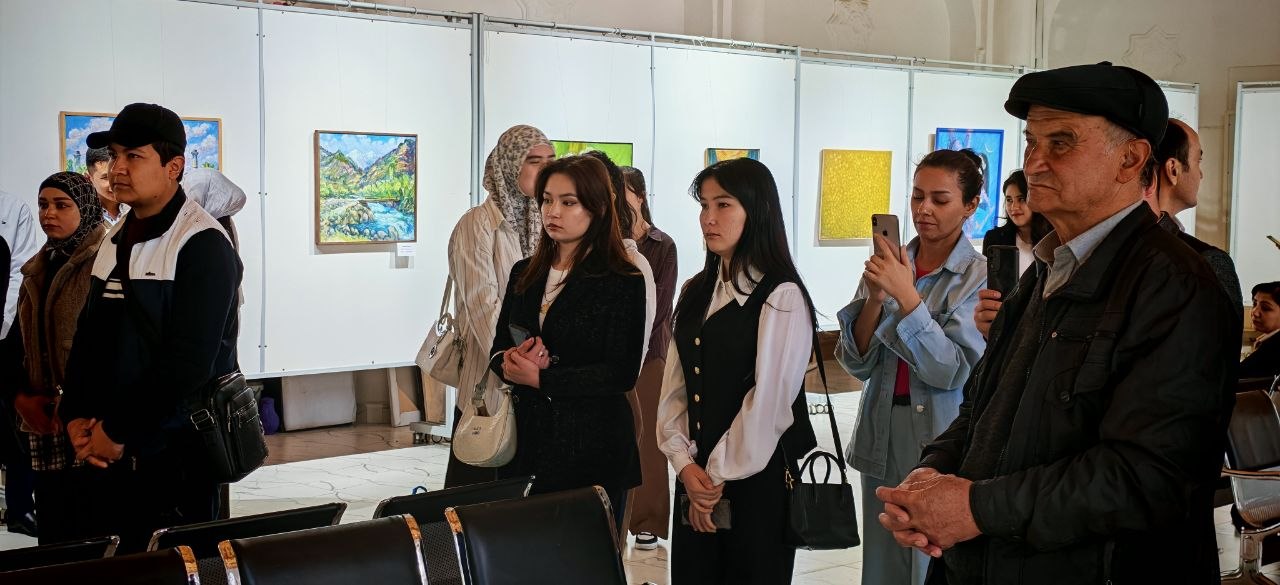 Samarqandda Qoraqalpog‘iston rassomlari  ko‘rgazmasi