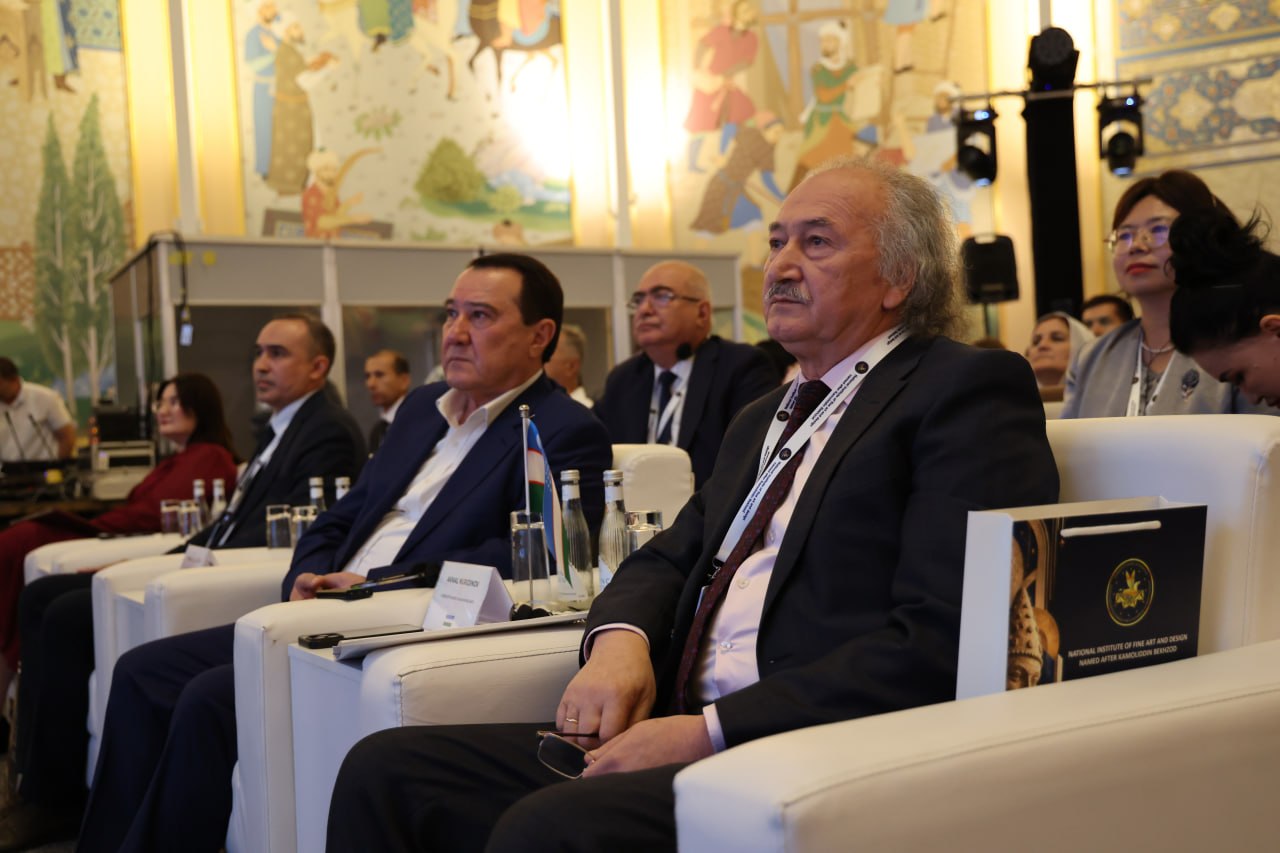 “XXI asrda muzey ta’limi: global kontekst va transformatsiyalar” mavzusidagi xalqaro ilmiy-nazariy konferensiya o‘z ishini boshladi!