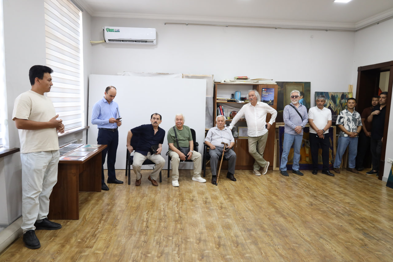 Rassomlik mahorat ustaxonasining uchinchi avlod stajor-tadqiqotchilari ilk ijodiy attestatsiyadan o‘tdi
