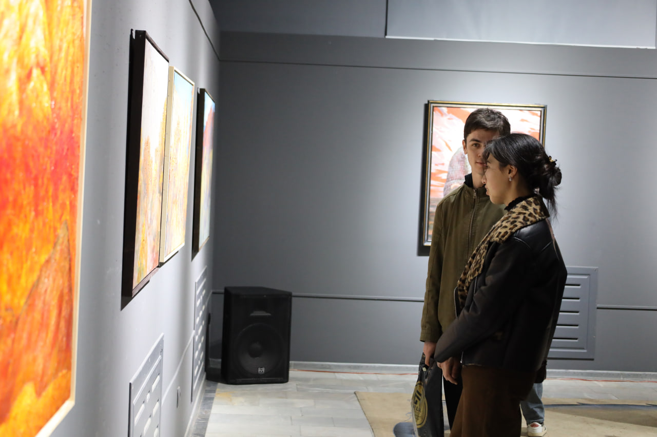 Sattorov Muhammadjonning — “Nur. Shakl. Hayot” nomli shaxsiy ko‘rgazmasi ochildi