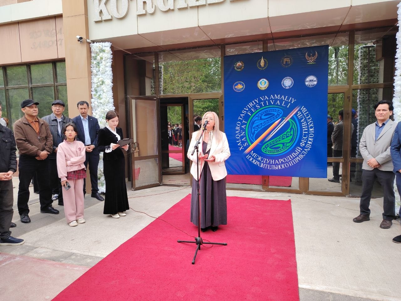 Hududlarda Xalqaro tasviriy va amaliy san‘at festivalining ochilish marosimi bo'lib o'tdi