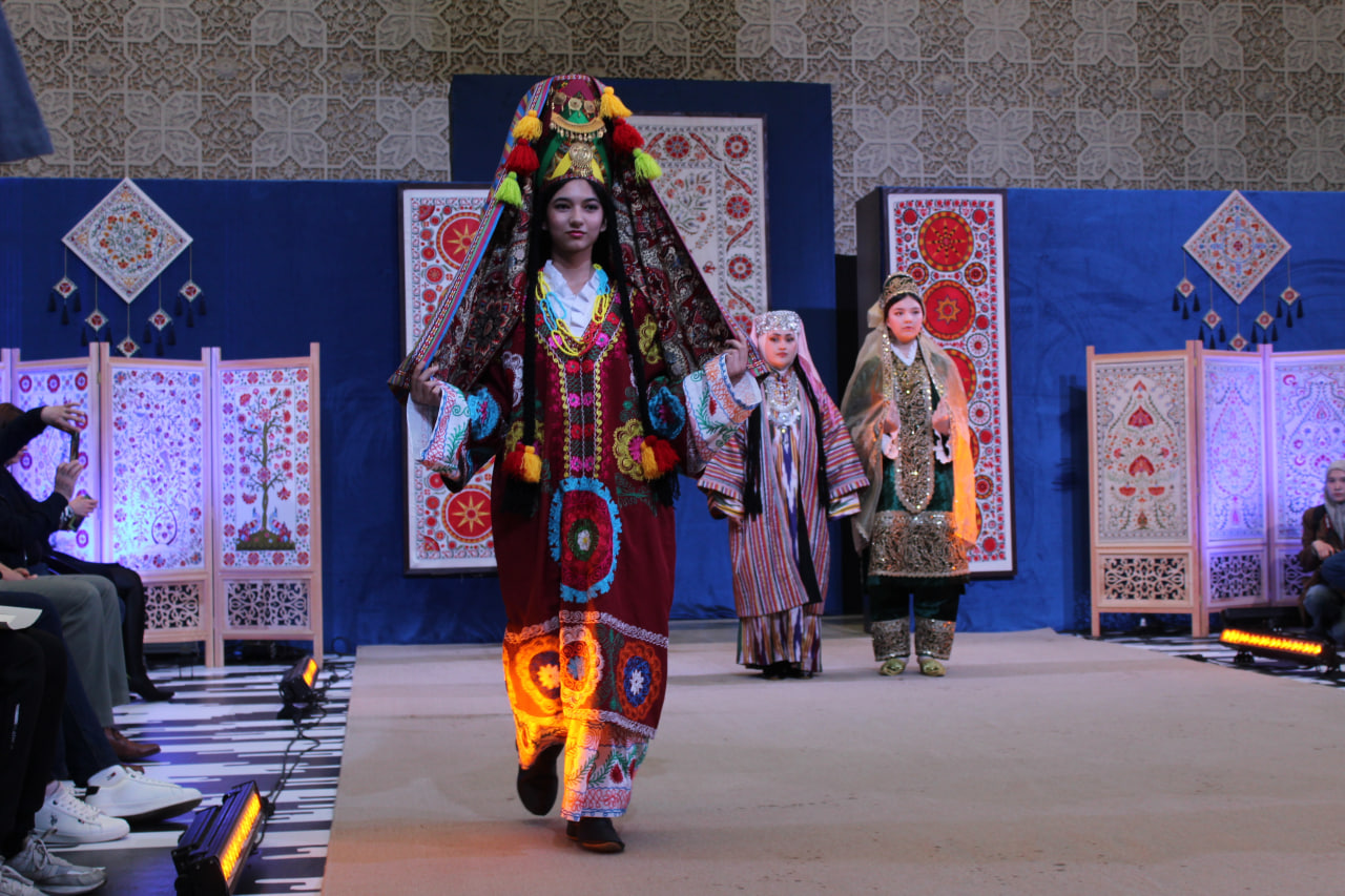 Dunyo milliy liboslari — an’analar va madaniyatlar uyg‘unligi