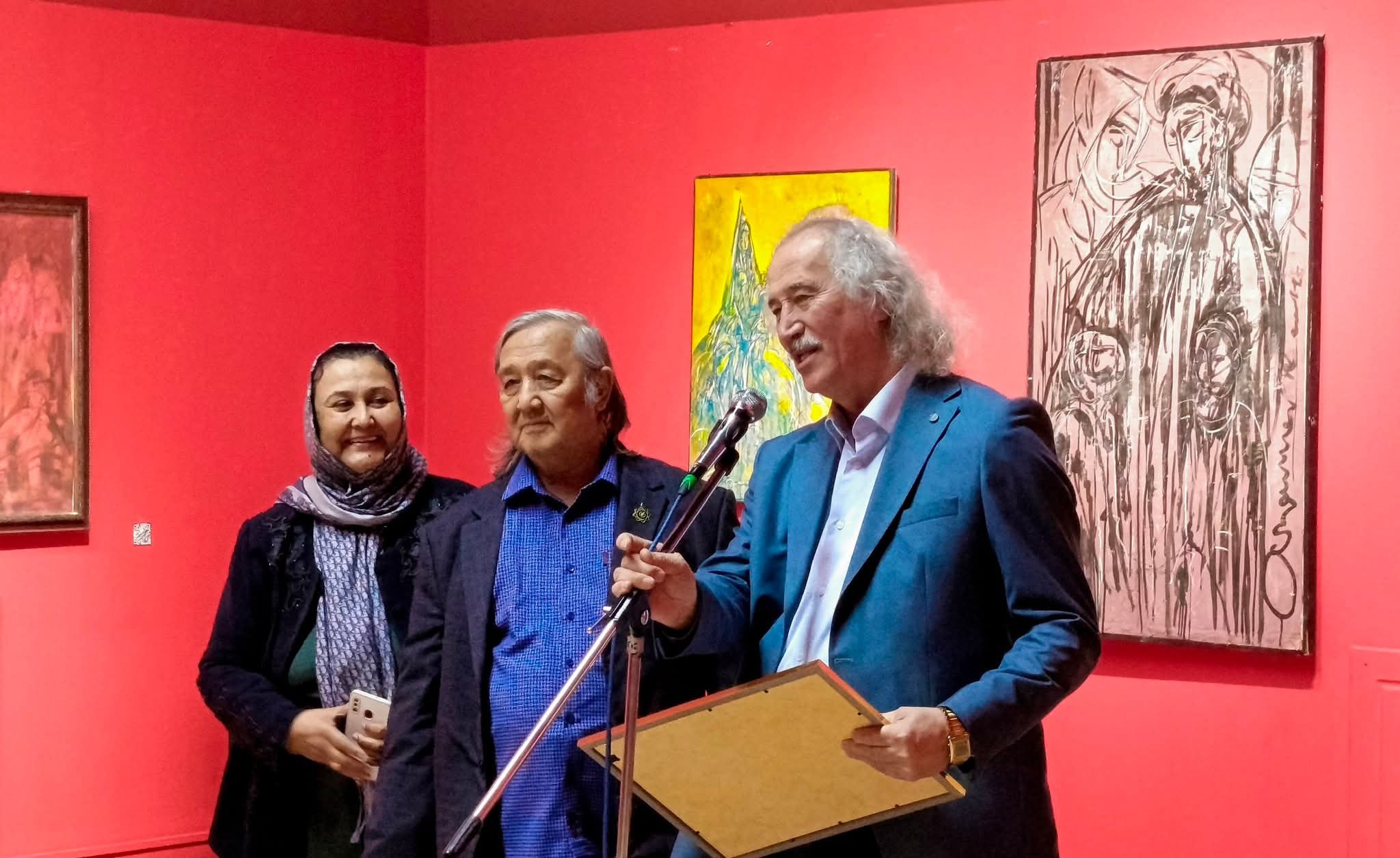 «Muza» ko‘rgazmasi – Azamat Xatamov ijodiy olami