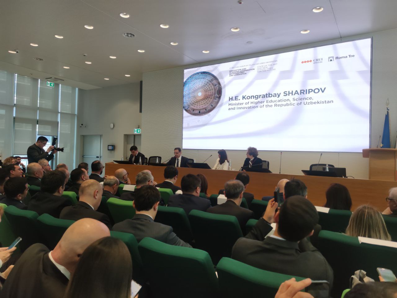 MRDI rektori Italiyada