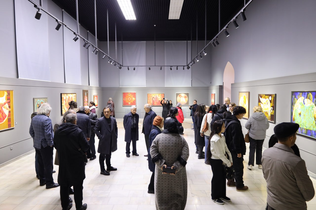 Sarvar Yo‘ldashevning “Tuyg‘ular navosi” nomli shaxsiy ko‘rgazmasi ochildi