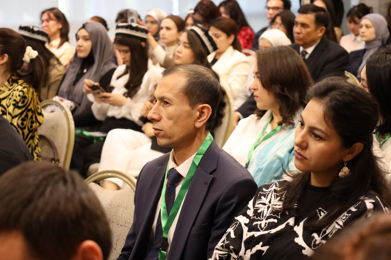 “Turkiy dunyo dekorativ-amaliy sanʼati: oʻtmish, bugun, kelajak” xalqaro anjumani bo‘lib o‘tdi