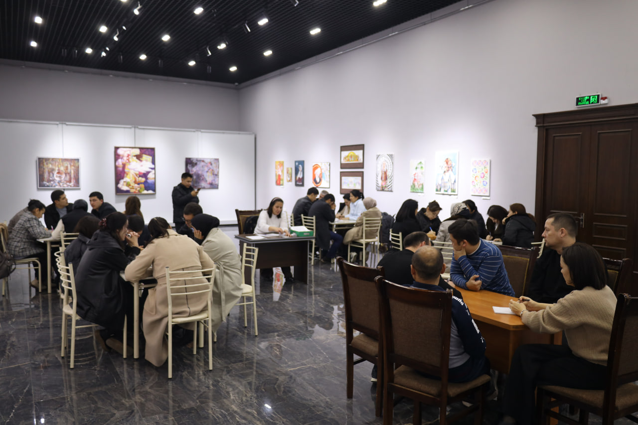 Badiiy akademiyada “Zakovat” intellektual o‘yinining to'rtinchi bosqichi bo‘lib o‘tdi.