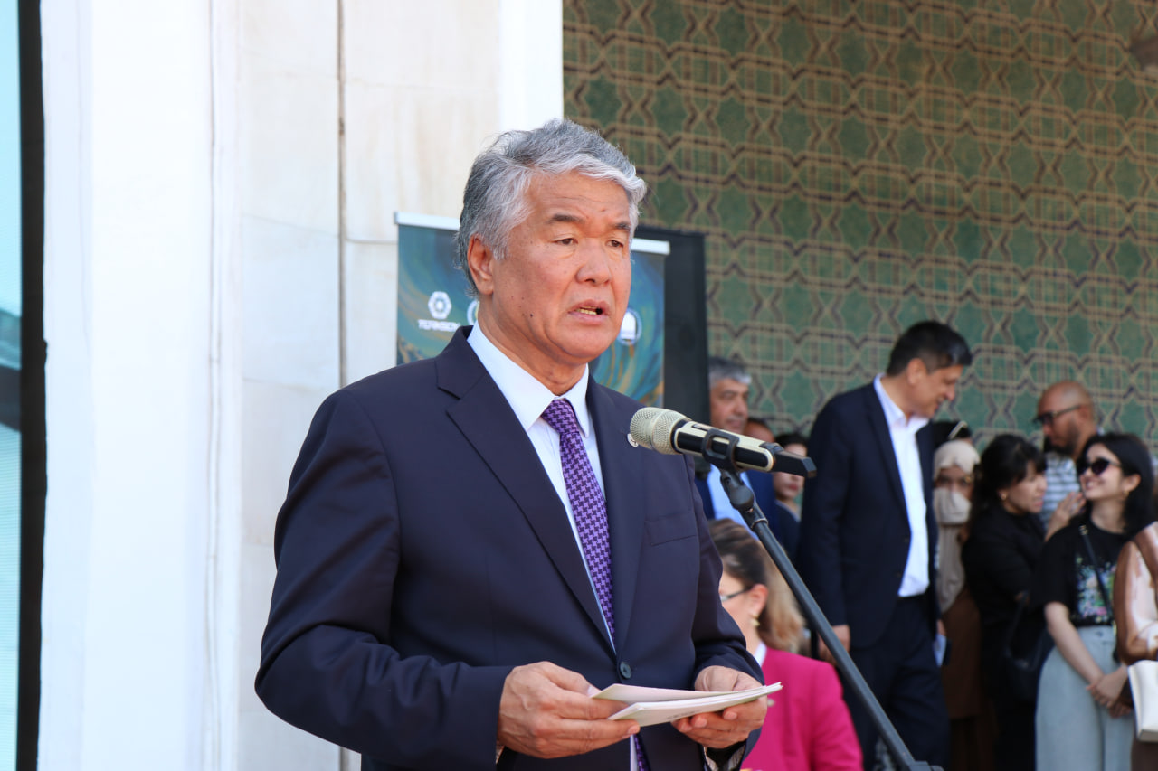 Xalqaro an’anaviy tasviriy va amaliy san’at festivalining tantanali yopilish hamda g‘oliblarni taqdirlash marosimi bo‘lib o‘tdi