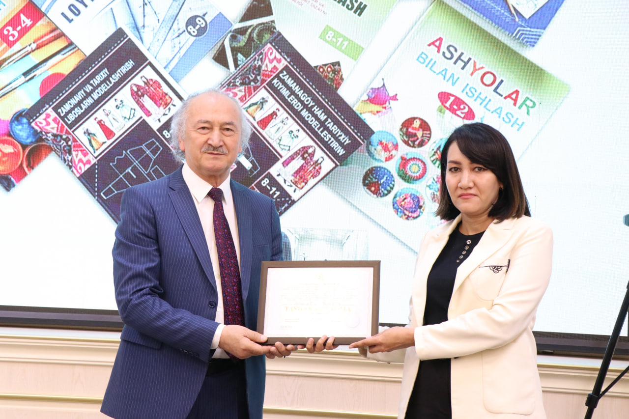 Badiiy ta’limda yangi bosqich: o‘quv qo‘llanmalar taqdim etildi