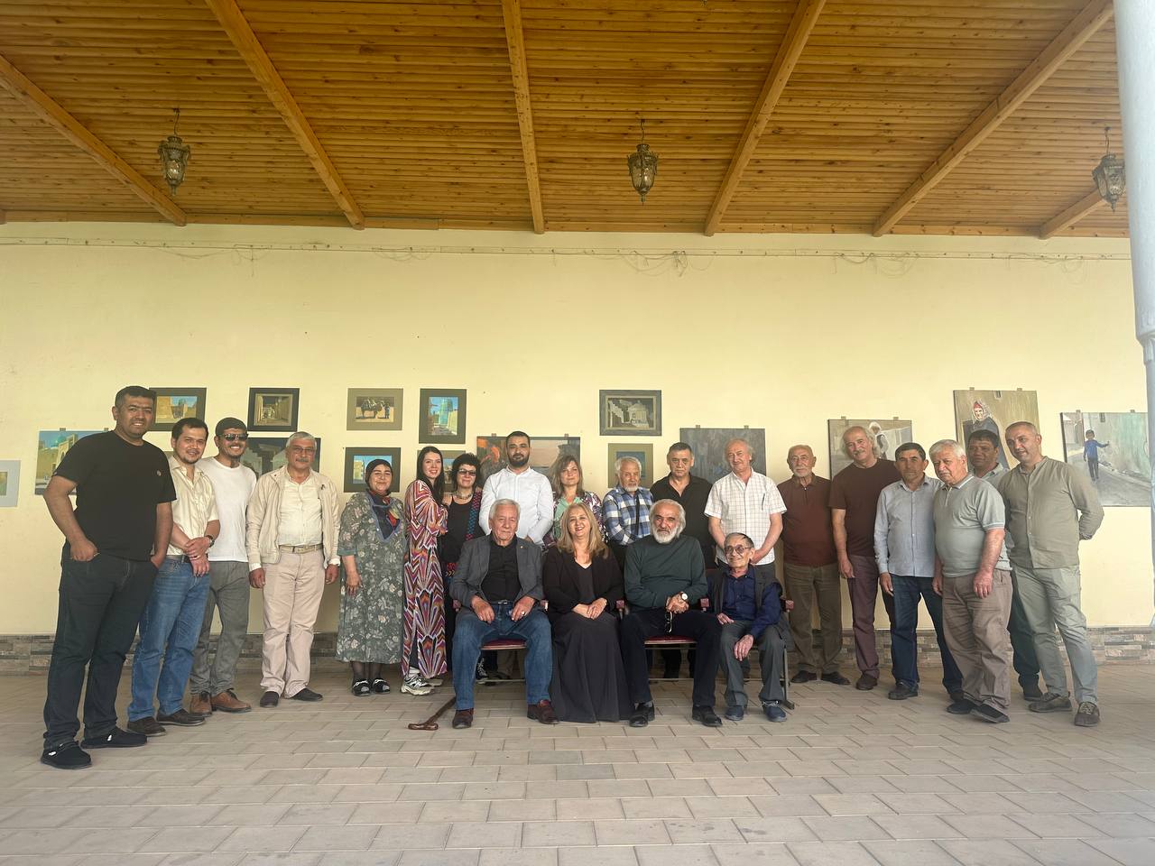 “Yanada uzoqroq” nomli ko‘rgazma tashkil etildi.