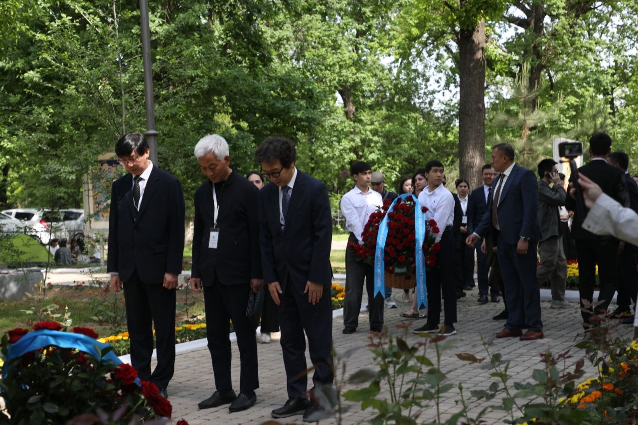 Bugun Respublikamizda tasviriy sanʼat bayrami boshlandi.