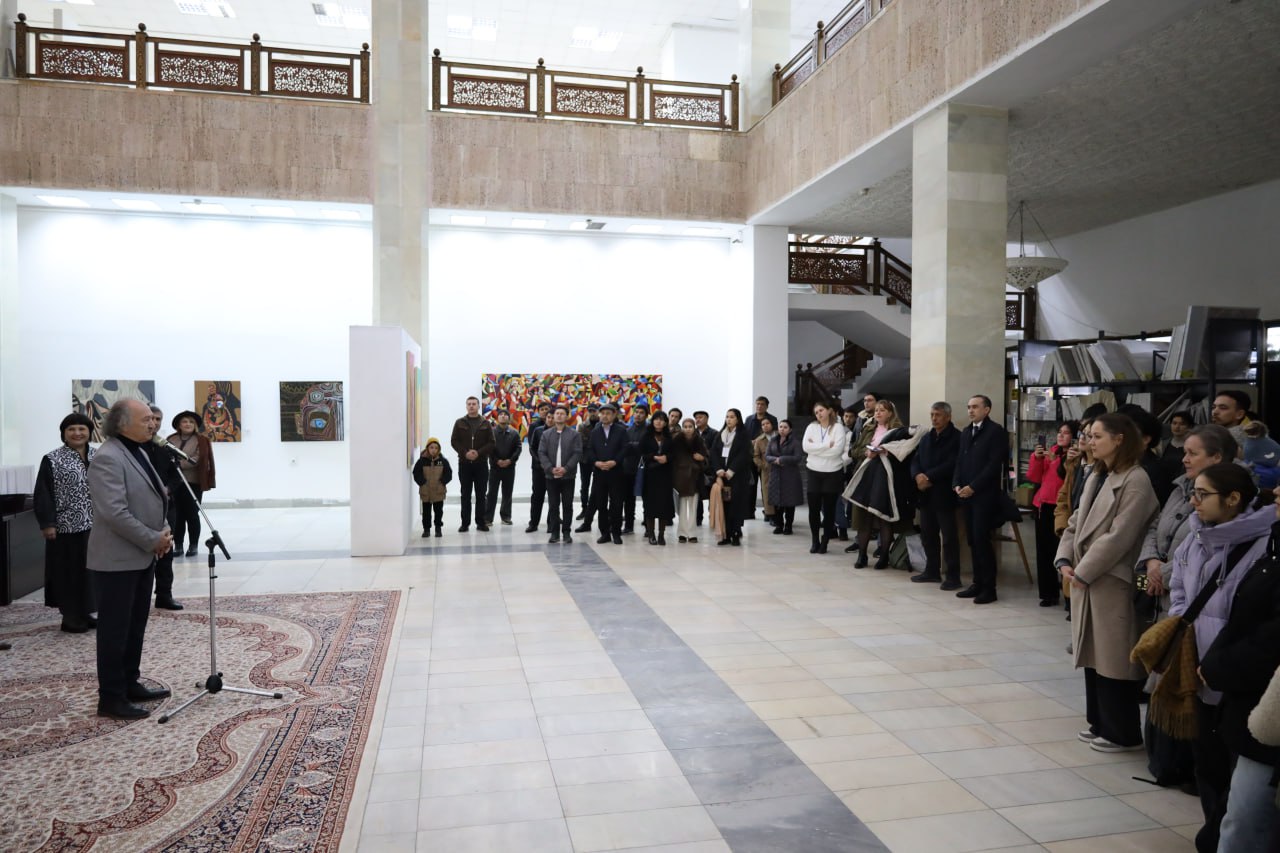 “Navqiron O‘zbekiston – 2025” Respublika yoshlar ko‘rgazma–tanlovining yopilishi hamda g‘oliblarni tantanali taqdirlash marosimi bo‘lib o‘tdi.