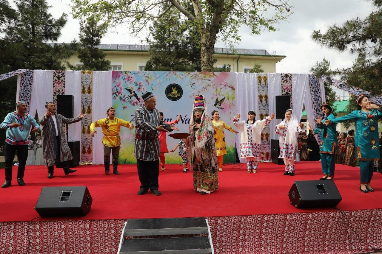 Navro'zni ulug'lash - insonni ulug'lash" shiori ostidagi bayram sayli o'tkazildi!