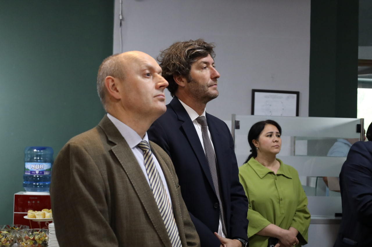 “Tirgu-Jiudagi ‘Qahramonlar yo‘li’ mahobatli ansambli” nomli fotoko‘rgazma ochildi.