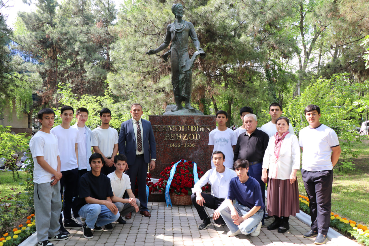 Bugun Respublikamizda tasviriy sanʼat bayrami boshlandi.