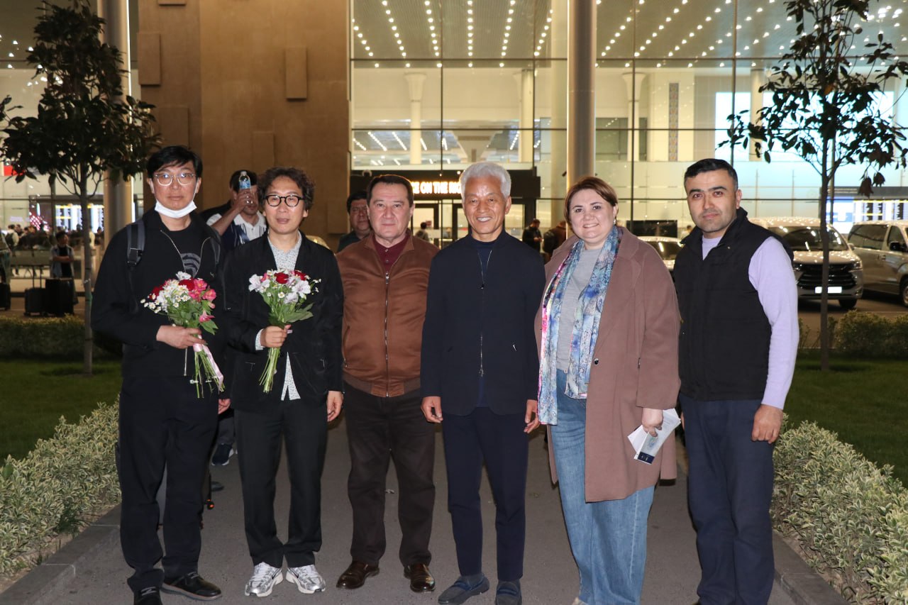 Koreya rassomlari Toshkentda