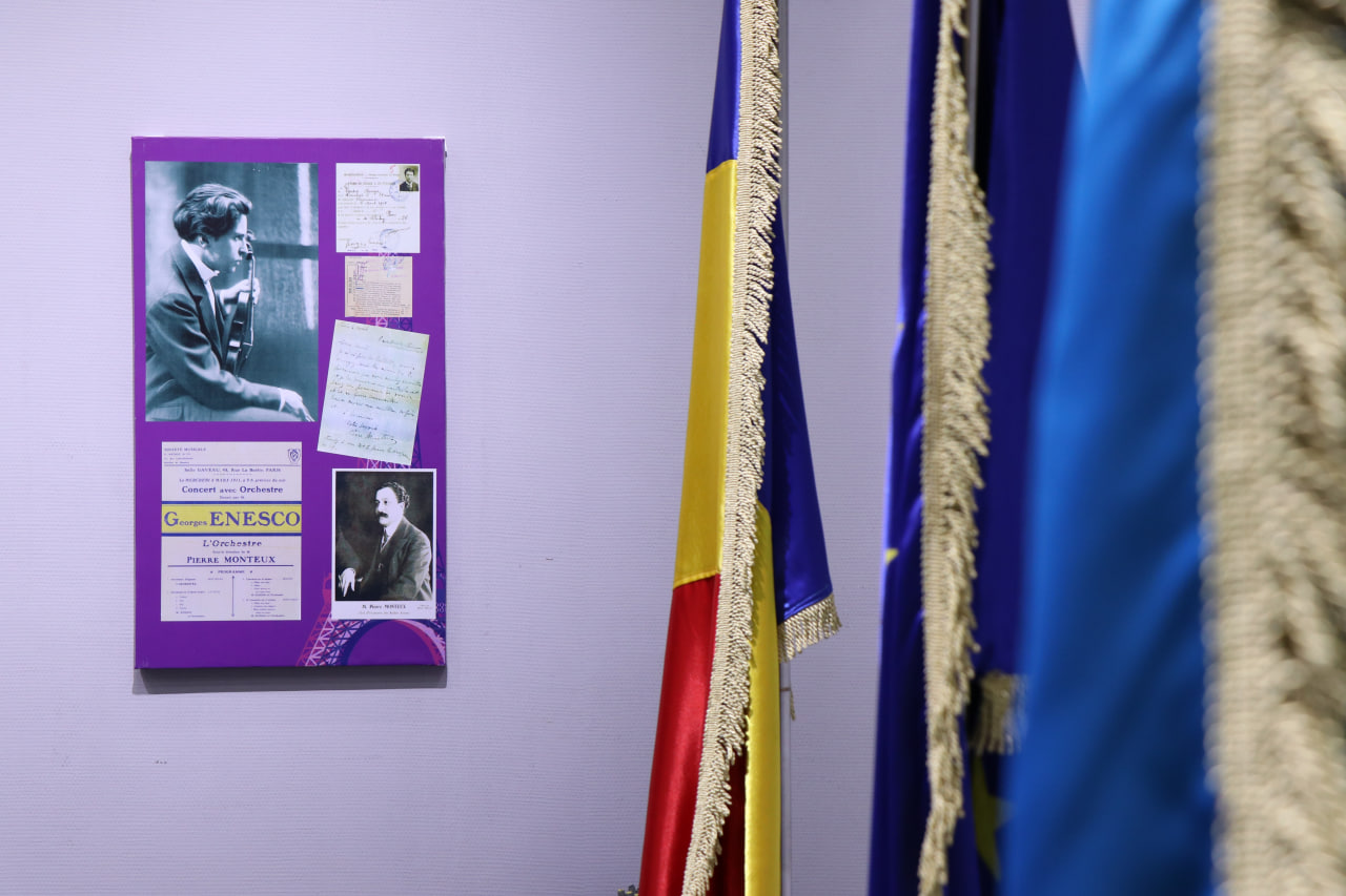 O‘zbekiston Badiiy akademiyasida “Jorj Enesku Fransiyada” nomli fotoko‘rgazma ochildi.