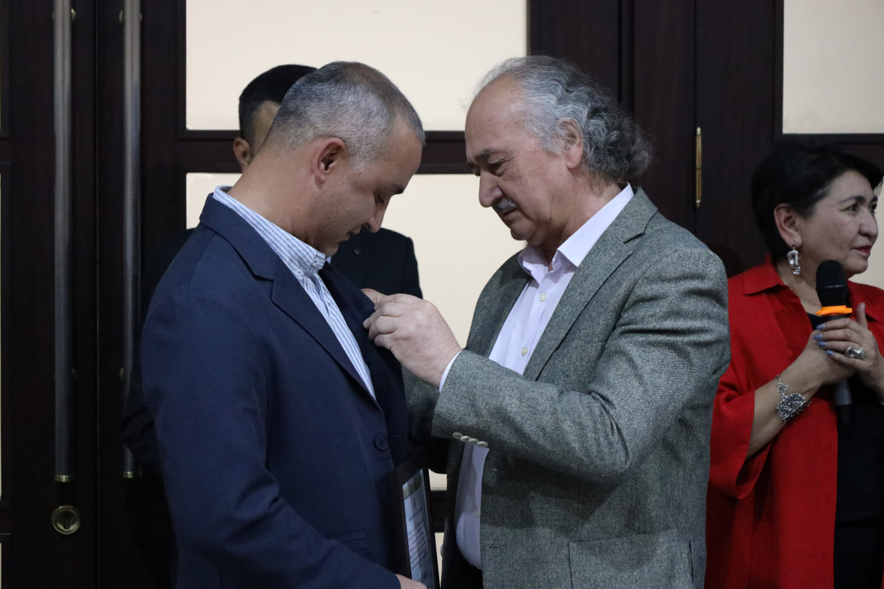 Nuriddin Isayev va Axmad Isoyevning birgalikdagi “Yurak urishi (Pulse)” nomli ko‘rgazmasi ochildi.