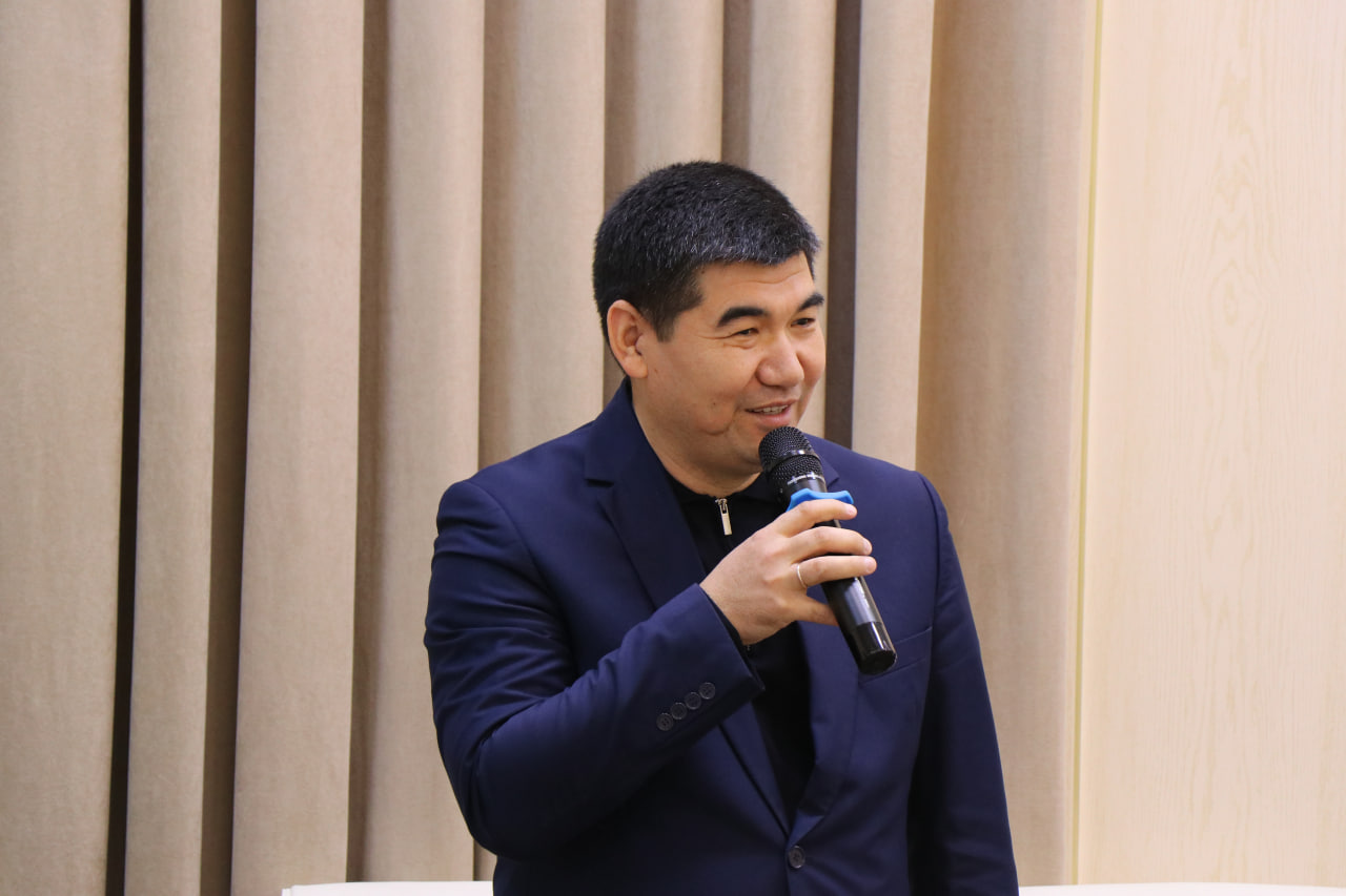 O‘zbekiston Badiiy akademiyasida xotin-qizlar e’zozlandi