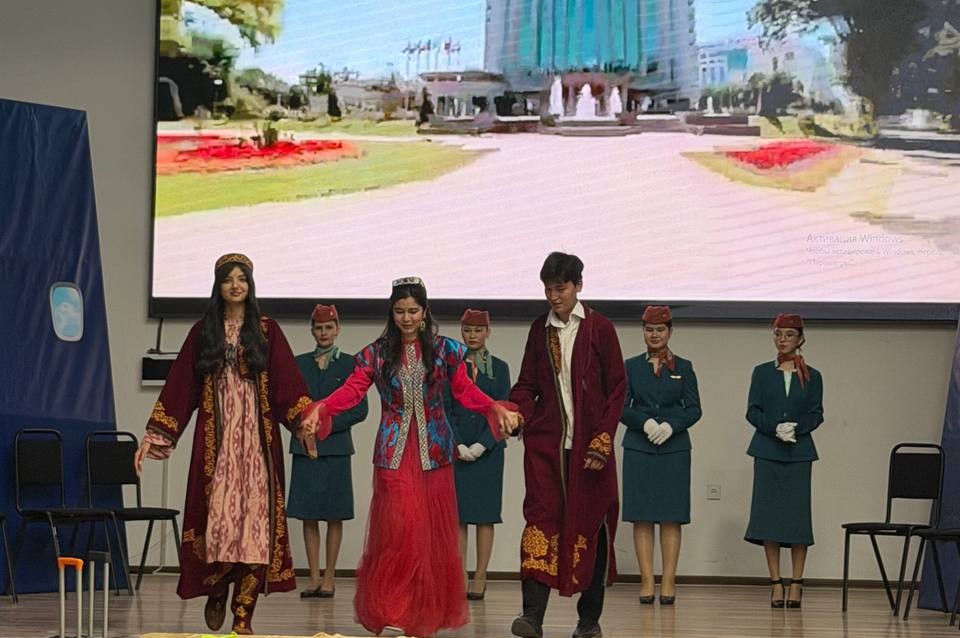 Мероприятие в Республиканской специализированной школе-интернате искусств к Международному женскому дню 8 марта