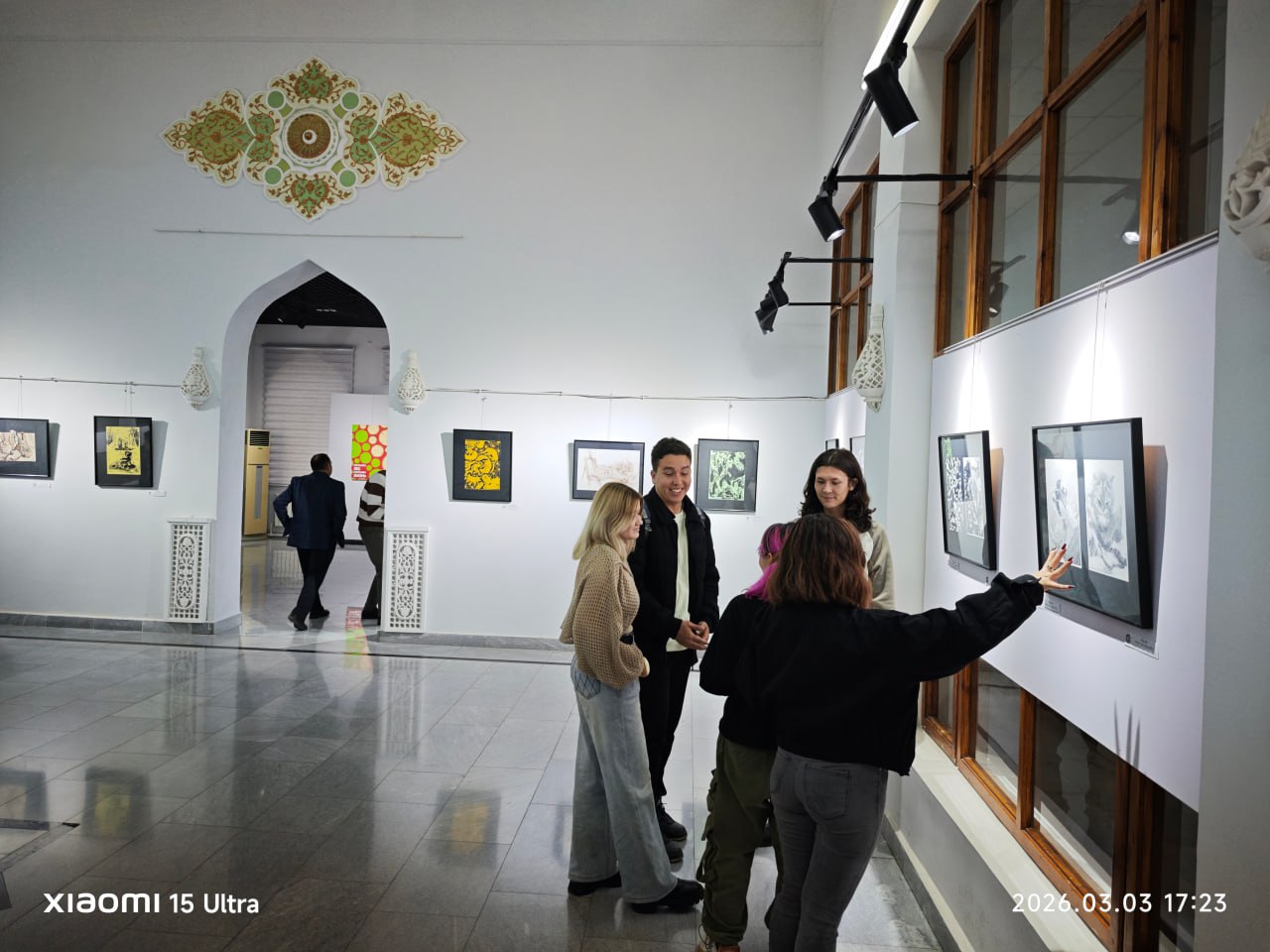 “Grafika: g‘oya va ifoda” — Yosh grafiklar to‘garagining grafika ko‘rgazmasi ochildi