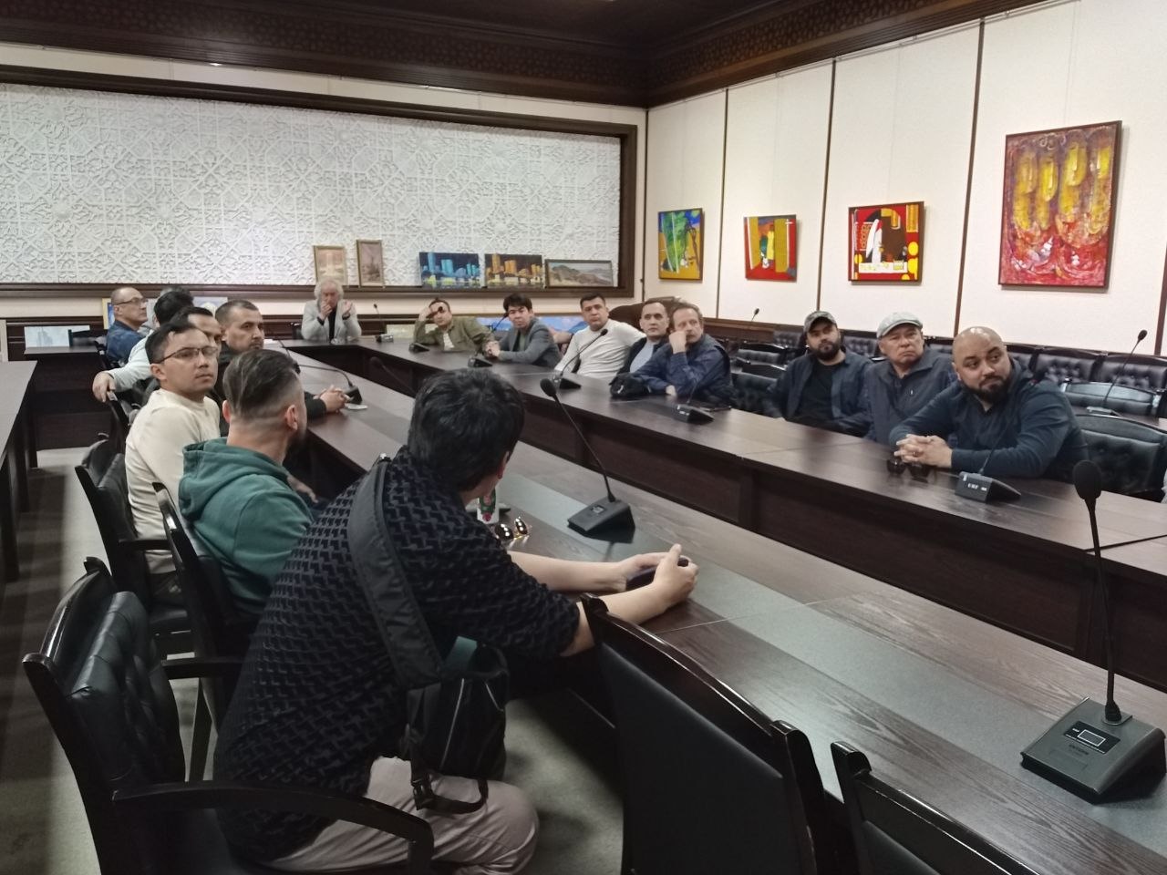 Davlat buyurtmasi asosidagi ijodiy ishlar tahlili