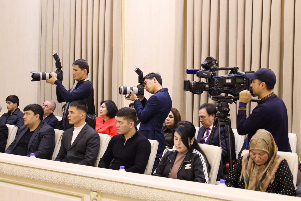 Vatan fidoyi farzandlarini unutmaydi