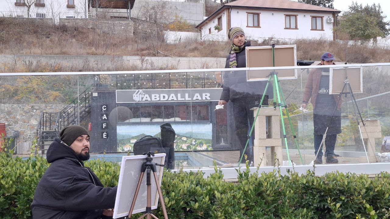 O‘zbek rasssomlari Qorabog‘da