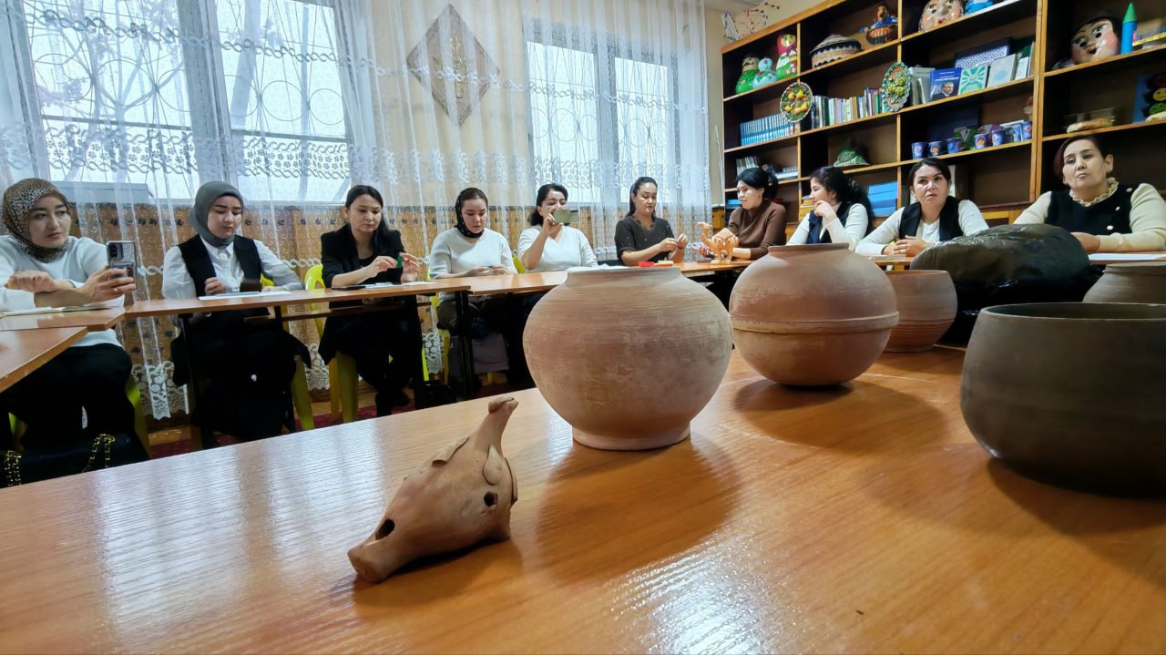 Sirdaryoda loy ishi bo‘yicha mahorat darsi tashkil etildi