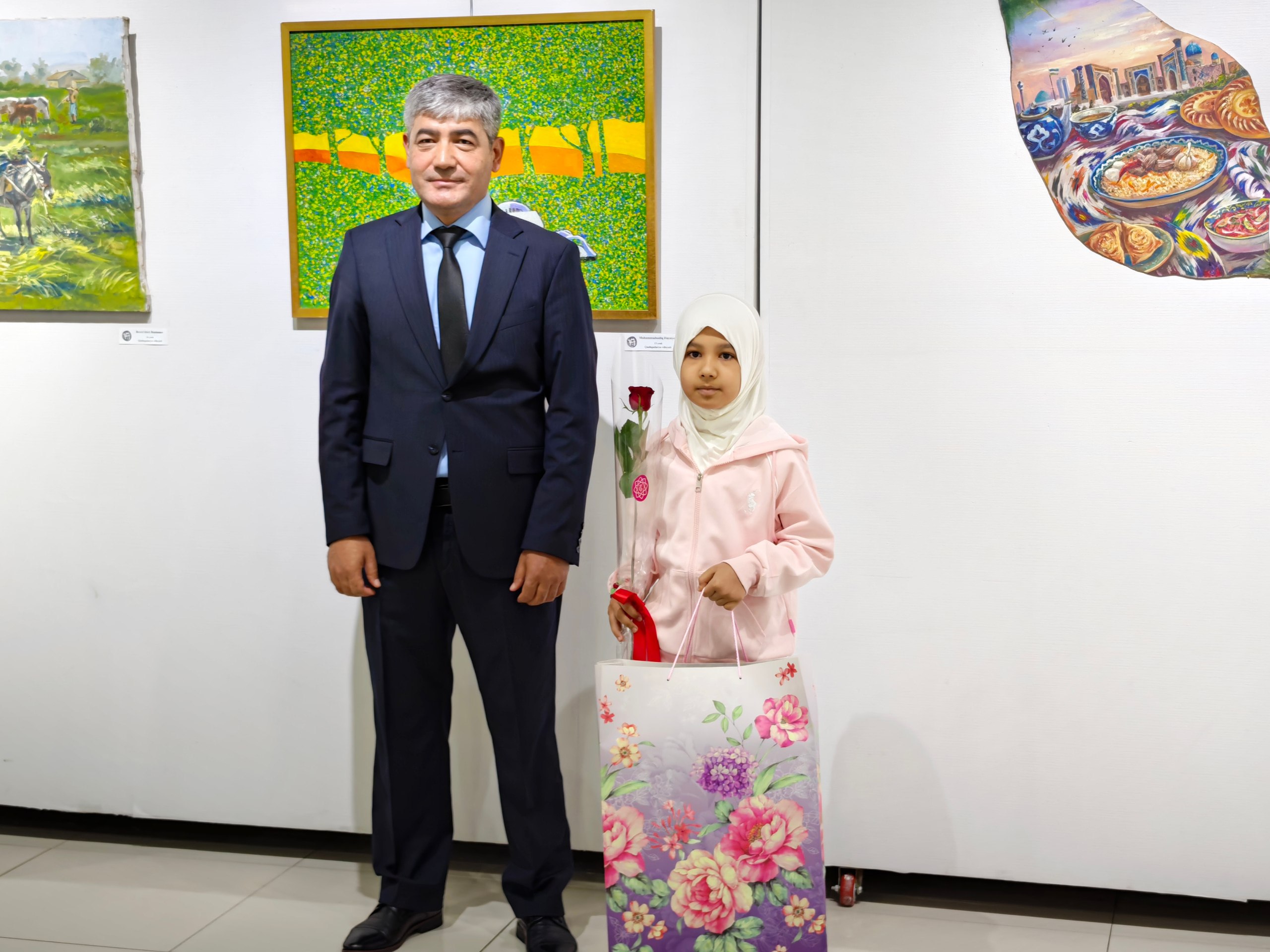 O‘zbekiston Respublikasi mustaqilligining 35 yilligiga bag‘ishlangan “Ranglar jilosida – ona diyor” rasmlar tanlovining Respublika bosqichi