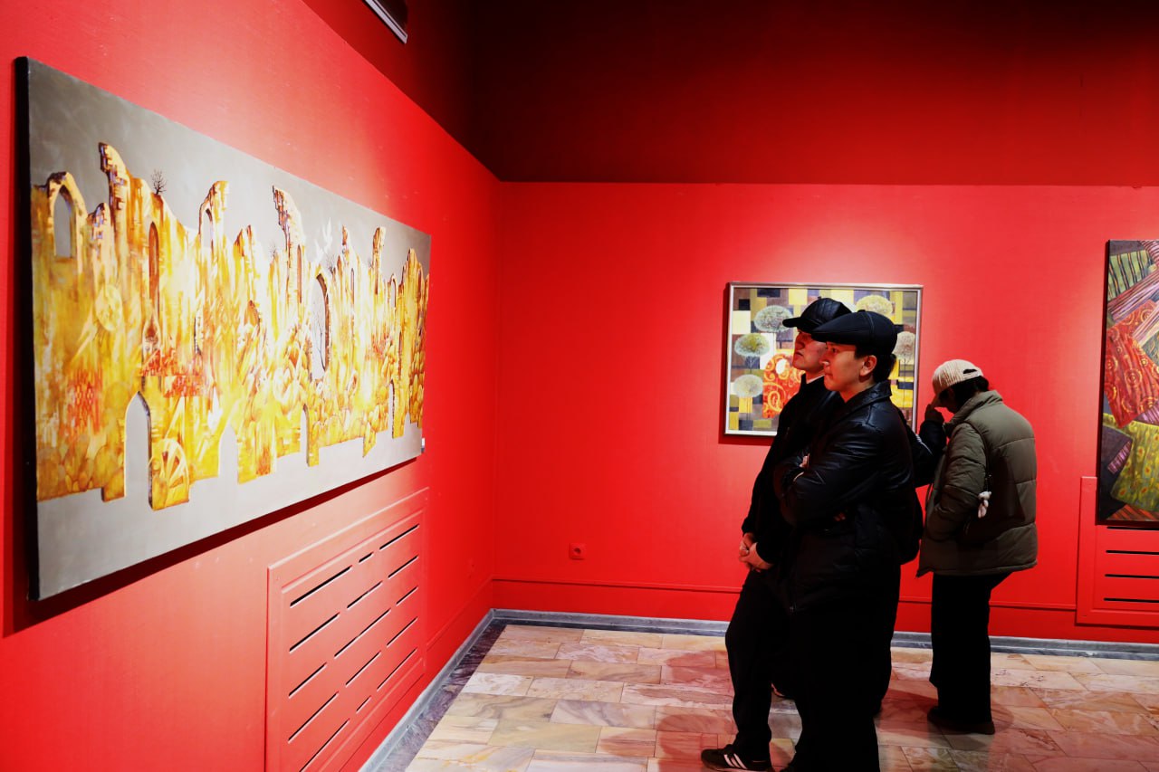 Sarvar Yo‘ldashevning “Tuyg‘ular navosi” nomli shaxsiy ko‘rgazmasi ochildi