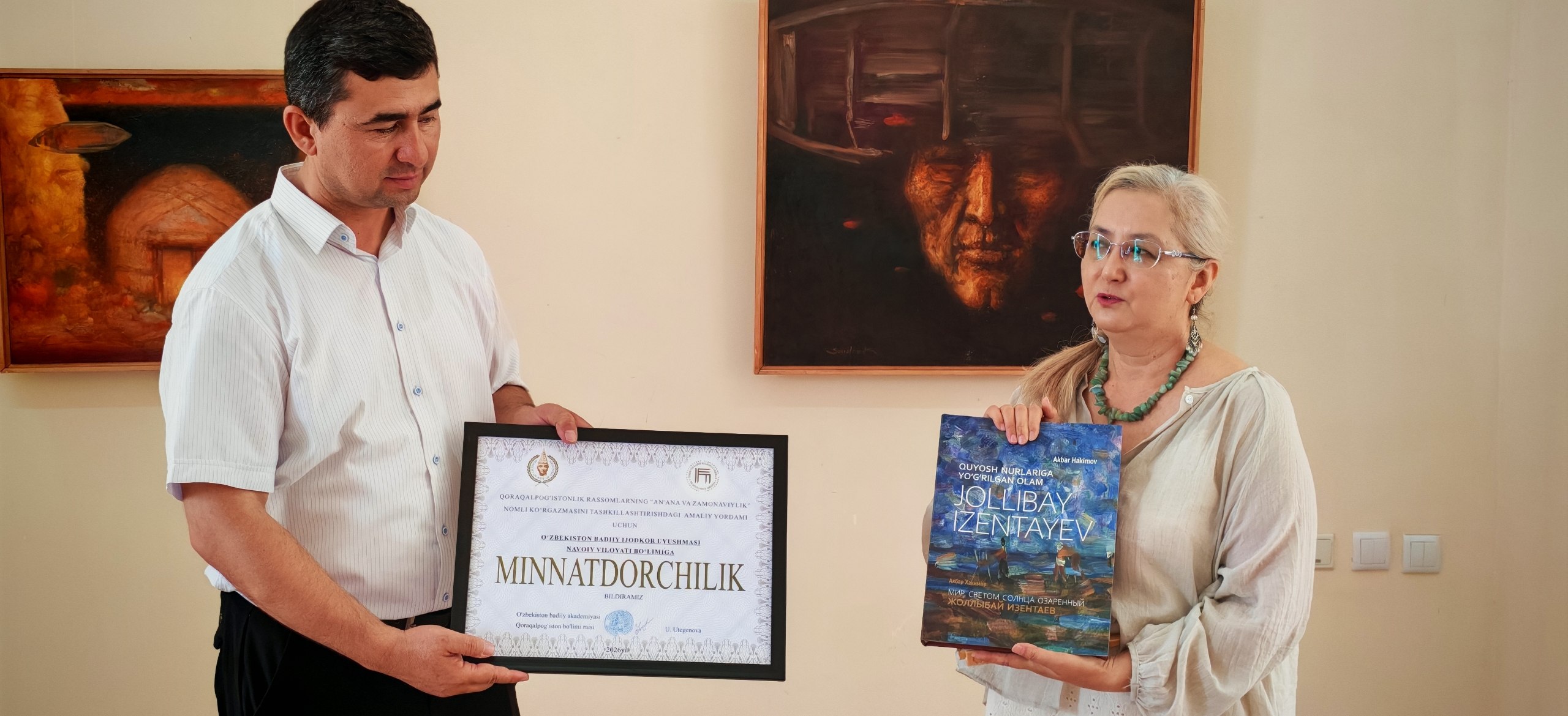 Navoiyda qoraqalpoq rassomlarining ko‘rgazmasi ochildi