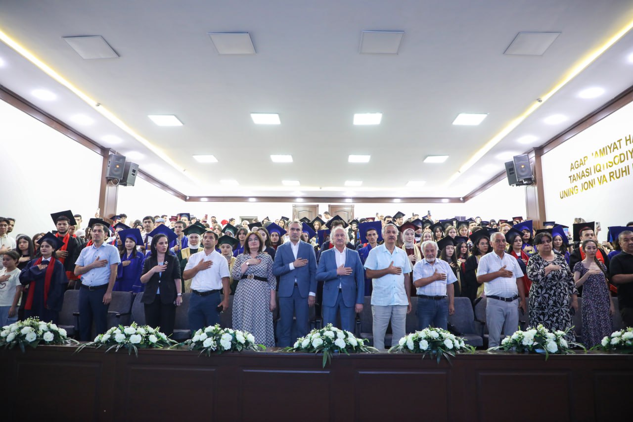 “Iste’dodlar maskani – 2025”: Bitiruvchilarga diplom topshirish marosimi bo‘lib o‘tdi