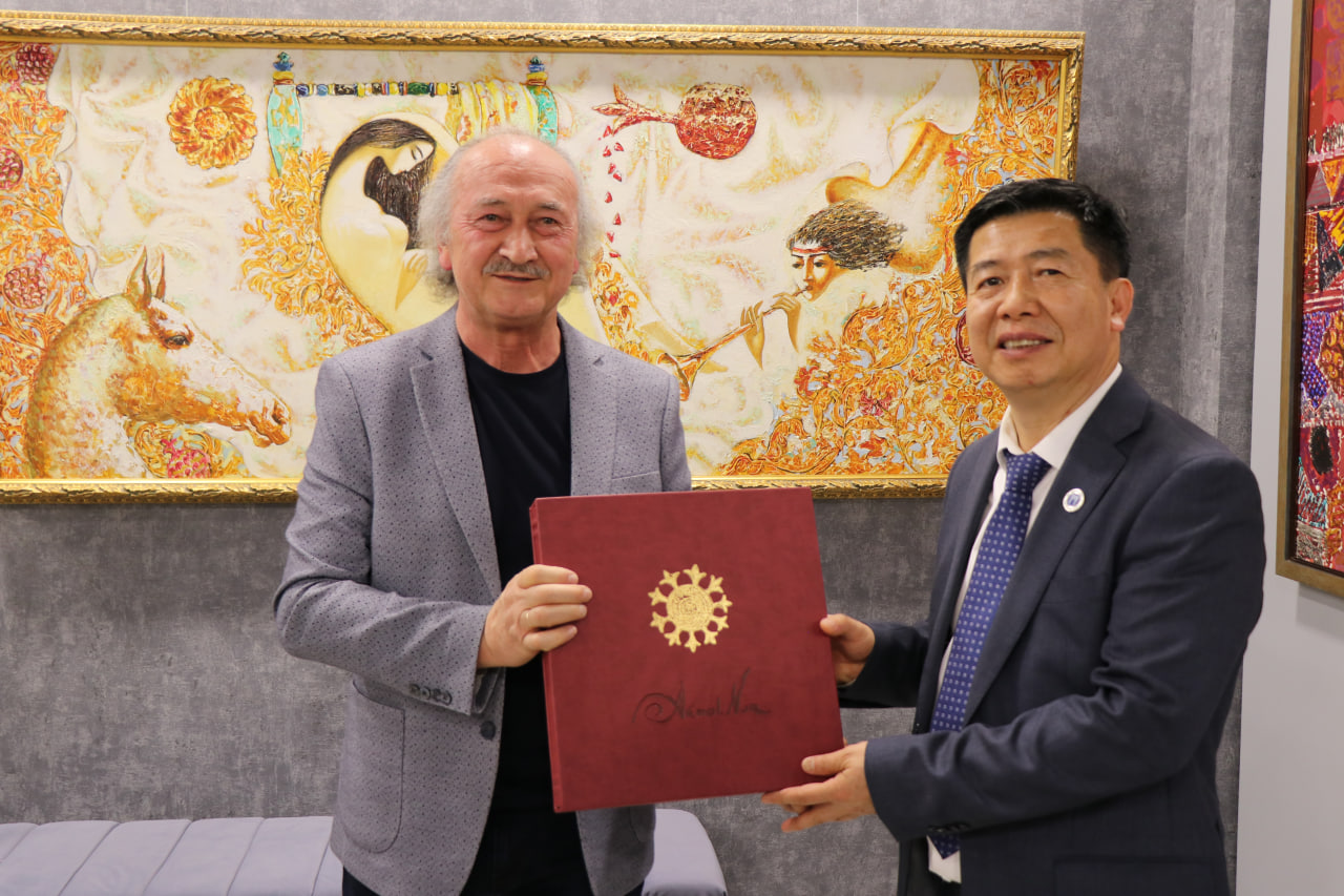 Yangi xalqaro hamkorlik: Lanzhou universiteti San'at maktabi hamda Markaz oʻrtasida Memorandum imzolandi!