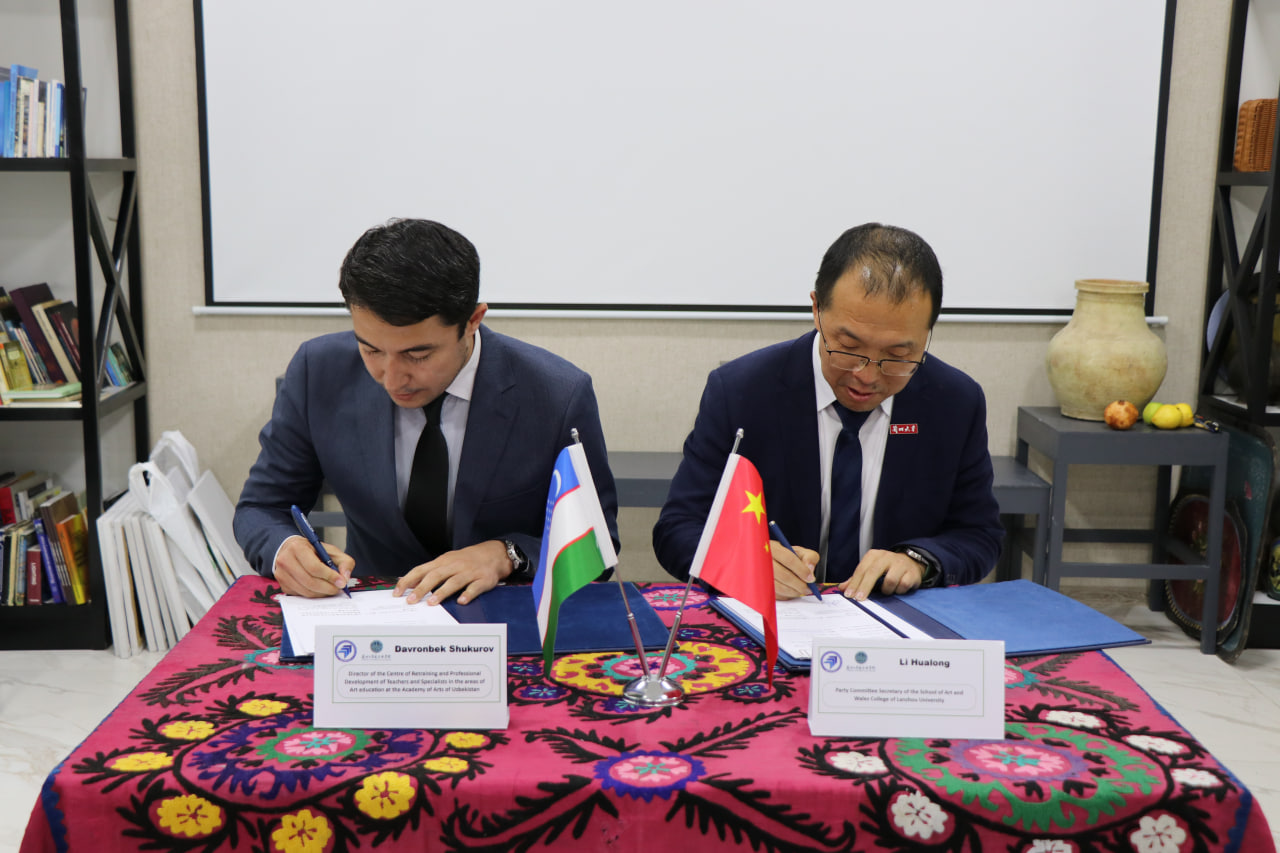 Yangi xalqaro hamkorlik: Lanzhou universiteti San'at maktabi hamda Markaz oʻrtasida Memorandum imzolandi!