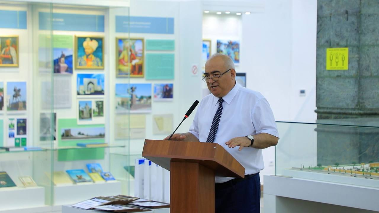 “Qatag’on tarixi yosh ijodkorlar nigohida” nomli yangi ko’rgazma ochildi